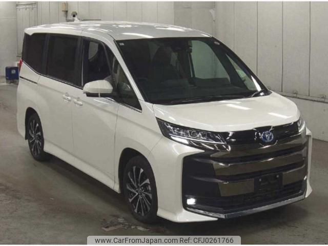 toyota noah 2023 quick_quick_6AA-ZWR90W_ZWR90-0082839 image 1