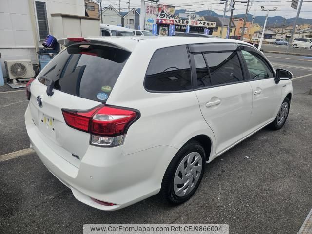 toyota corolla-fielder 2019 quick_quick_DAA-NKE165G_7215079 image 2