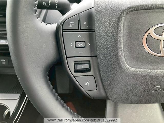 toyota prius 2023 CFJ1639992 image 2