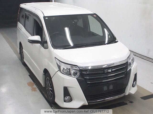 toyota noah 2016 CFJ1797712 image 1