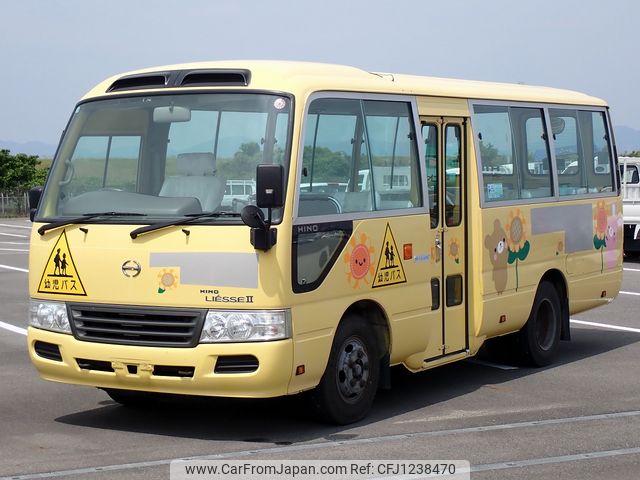 hino liesse-ii 2010 25432906 image 1