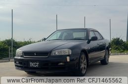 nissan skyline 2000 4234