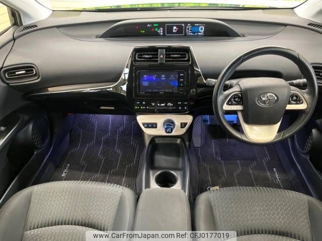 toyota prius 2017 -TOYOTA--Prius DAA-ZVW50--ZVW50-6111745---TOYOTA--Prius DAA-ZVW50--ZVW50-6111745- image 2