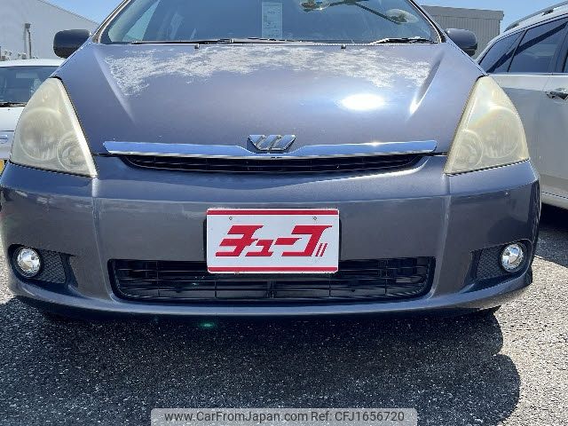 toyota wish 2004 CFJ1656720 image 2