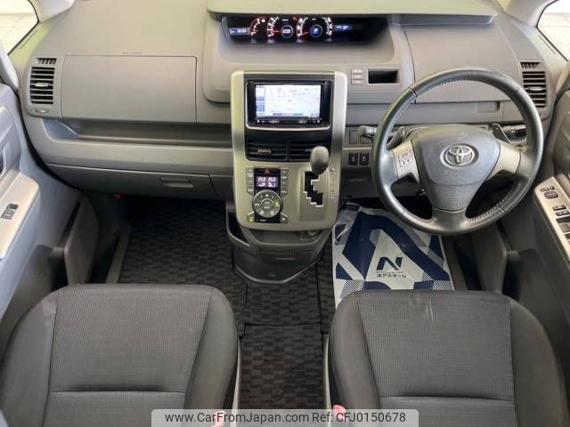 toyota voxy 2009 -TOYOTA--Voxy DBA-ZRR70W--ZRR70-0235763---TOYOTA--Voxy DBA-ZRR70W--ZRR70-0235763- image 2