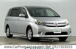 toyota isis 2012 CFJ1503033