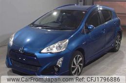 toyota aqua 2015 CFJ1796886
