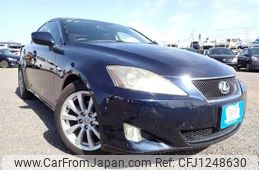 lexus is 2005 646828-N2025030168F-24