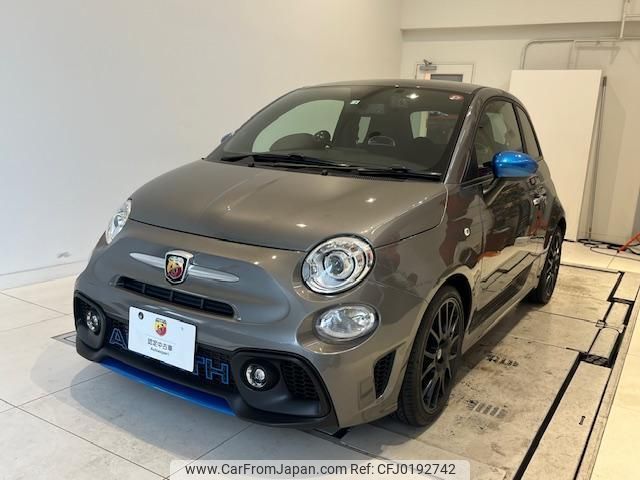 abarth 595 2022 quick_quick_3BA-31214T_ZFABF11H1NJG26010 image 2