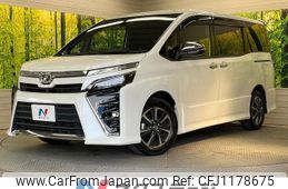 toyota voxy 2018 -TOYOTA--Voxy DBA-ZRR80W--ZRR80-0482443---TOYOTA--Voxy DBA-ZRR80W--ZRR80-0482443-