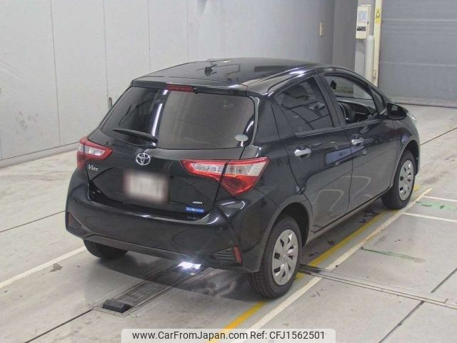 toyota vitz 2019 CFJ1562501 image 2