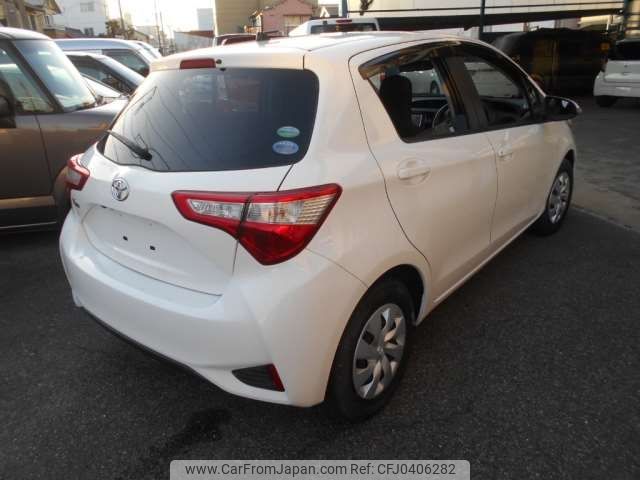 toyota vitz 2018 -TOYOTA--Vitz DBA-NSP130--NSP130-4001960---TOYOTA--Vitz DBA-NSP130--NSP130-4001960- image 2