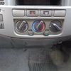 nissan caravan-coach 2004 quick_quick_QGE25_QGE25-025183 image 17