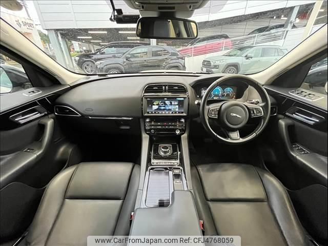 jaguar f-pace 2016 quick_quick_LDA-DC2NA_SADCA2AN6HA088448 image 2