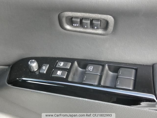 nissan elgrand 2024 CFJ1802993 image 2