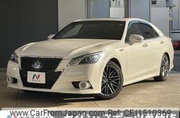 toyota crown-hybrid 2013 CFJ1510369