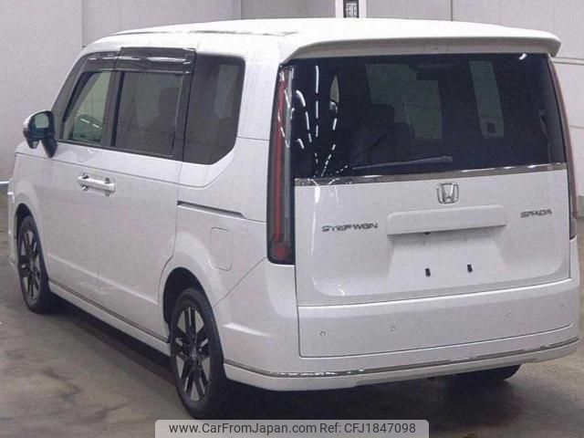 honda stepwagon 2022 CFJ1847098 image 2