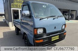 mitsubishi minicab-truck 1996 S1