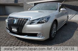 toyota crown-majesta 2016 -TOYOTA--Crown Majesta DAA-GWS214--GWS214-6011523---TOYOTA--Crown Majesta DAA-GWS214--GWS214-6011523-