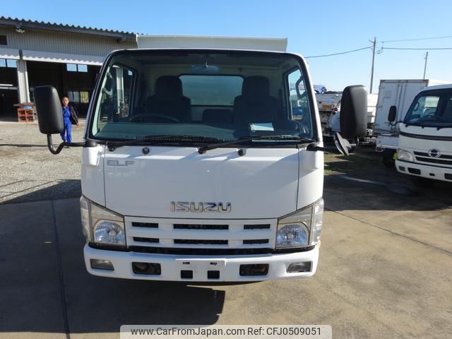 isuzu elf-truck 2013 GOO_NET_EXCHANGE_0560829A30241130W004 image 2