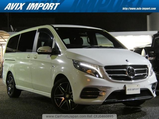 mercedes-benz v-class 2017 quick_quick_447811_WDF44781323214044 image 1