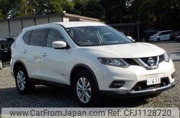 nissan x-trail 2016 -NISSAN 【野田 300】--X-Trail DAA-HNT32--HNT32-113078---NISSAN 【野田 300】--X-Trail DAA-HNT32--HNT32-113078-