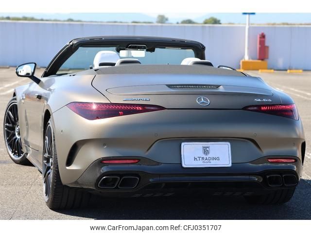 mercedes-benz sl-class 2023 quick_quick_232481C_W1K2324811F019043 image 2