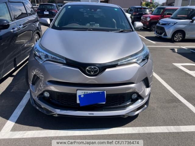 toyota c-hr 2017 CFJ1736474 image 1
