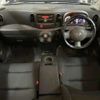 nissan cube 2009 TE001 image 2