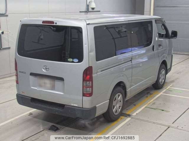 toyota hiace-van 2017 CFJ1692885 image 2
