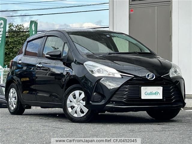 toyota vitz 2017 -TOYOTA--Vitz DAA-NHP130--NHP130-2027452---TOYOTA--Vitz DAA-NHP130--NHP130-2027452- image 1