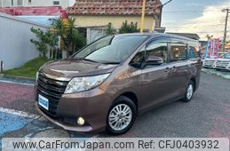 toyota noah 2016 -TOYOTA--Noah ZRR80G--0209570---TOYOTA--Noah ZRR80G--0209570-