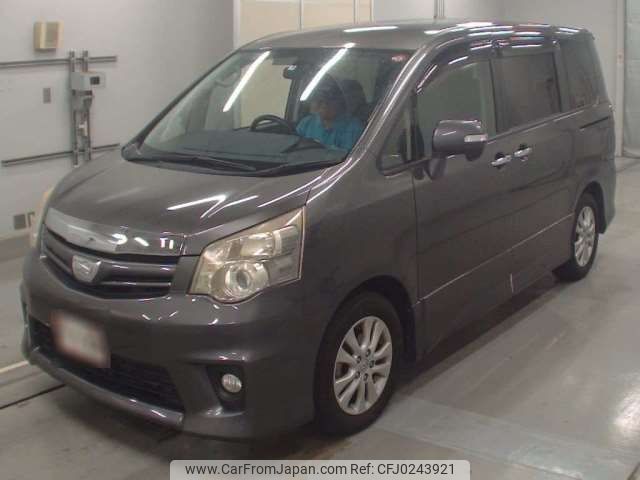 toyota noah 2012 -TOYOTA--Noah DBA-ZRR70W--ZRR70-0486304---TOYOTA--Noah DBA-ZRR70W--ZRR70-0486304- image 1