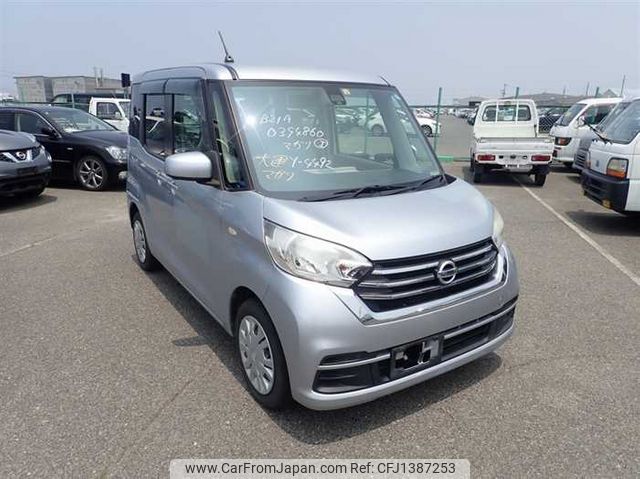 nissan dayz-roox 2018 23936 image 1