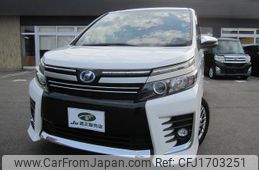 toyota voxy 2016 CFJ1703251
