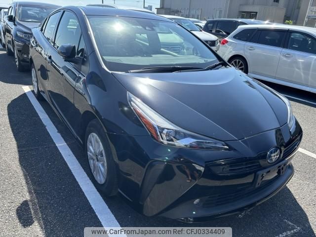 toyota prius 2019 quick_quick_DAA-ZVW55_ZVW55-6007914 image 2