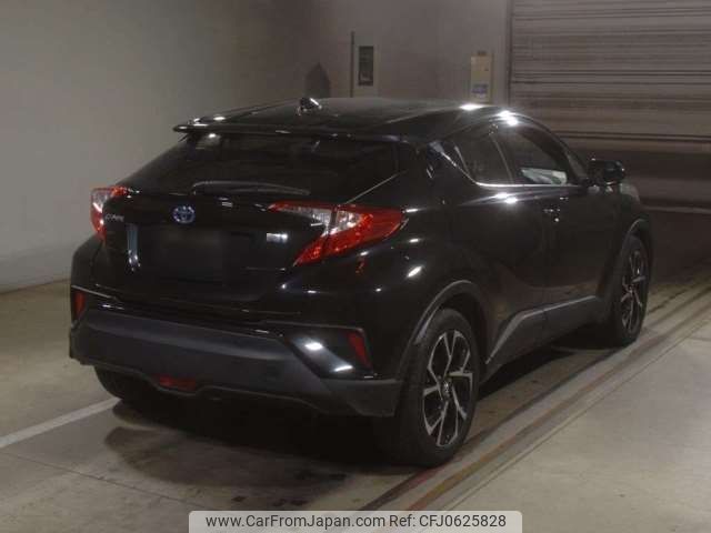 toyota c-hr 2017 -TOYOTA--C-HR DAA-ZYX10--ZYX10-2005947---TOYOTA--C-HR DAA-ZYX10--ZYX10-2005947- image 2