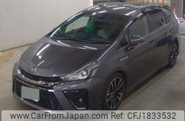 toyota prius-α 2016 CFJ1833532