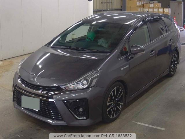 toyota prius-α 2016 CFJ1833532 image 1