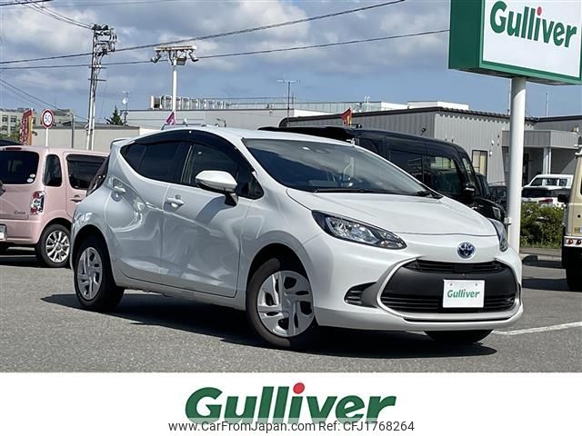 toyota aqua 2022 CFJ1768264 image 1