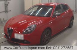 alfa-romeo giulietta 2019 -ALFA ROMEO 【群馬 330に2157】--Alfa Romeo Giulietta 94018P-ZAR94000007528172---ALFA ROMEO 【群馬 330に2157】--Alfa Romeo Giulietta 94018P-ZAR94000007528172-