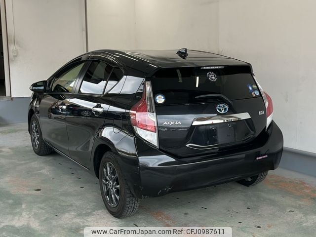 toyota aqua 2016 -TOYOTA--AQUA NHP10-2551899---TOYOTA--AQUA NHP10-2551899- image 2