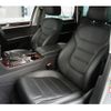 volkswagen touareg 2013 -VOLKSWAGEN--VW Touareg DAA-7PCGEA--WVGZZZ7PZCD062830---VOLKSWAGEN--VW Touareg DAA-7PCGEA--WVGZZZ7PZCD062830- image 8