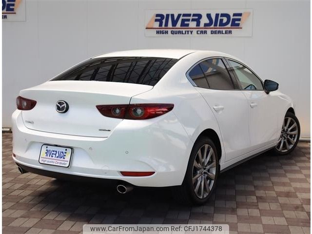 mazda mazda3 2022 CFJ1744378 image 2