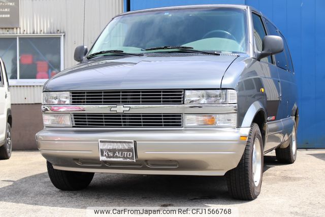 chevrolet astro 2002 CFJ1566768 image 1