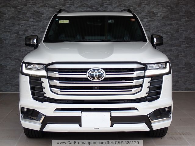 toyota land-cruiser 2024 CFJ1525120 image 2