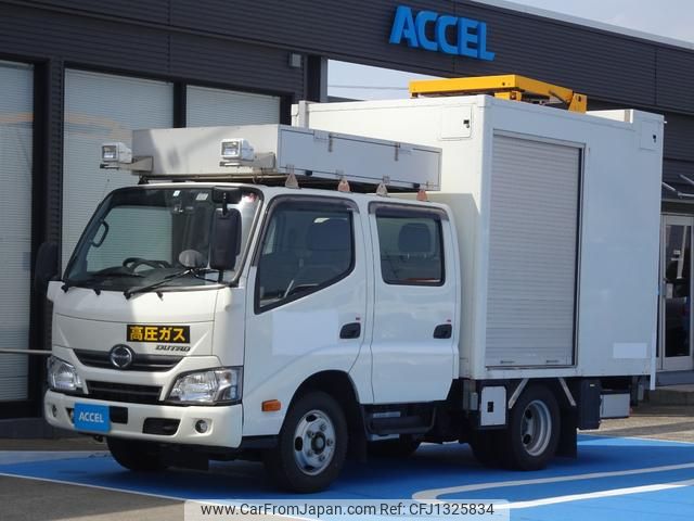 hino dutro 2017 GOO_JP_700060001230250605001 image 1