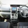 toyota voxy 2010 sas-1479-A image 21