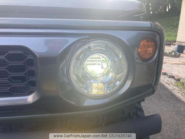 suzuki jimny 2018 CFJ1629740 image 2