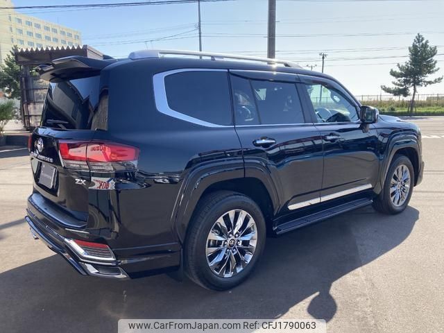 toyota land-cruiser-wagon 2023 CFJ1790063 image 2